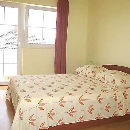 Apartman Burmeta